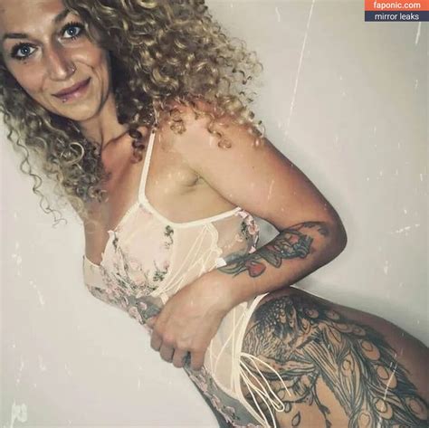 Curly Sue Trip Aka Fungi Malice Nude Leaks OnlyFans Faponic