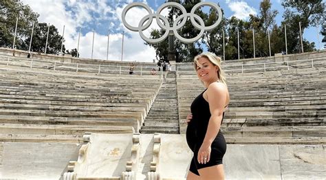Olympic Gymnast Shawn Johnson East Is Pregnant