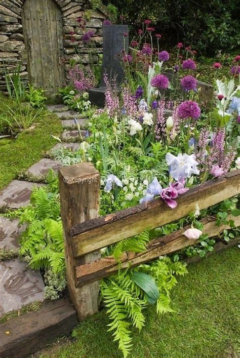 Get inspired with these fresh landscaping ideas | farmhouse garden, dream garden, garden design. 10 Beautiful Spring Gardening Ideas