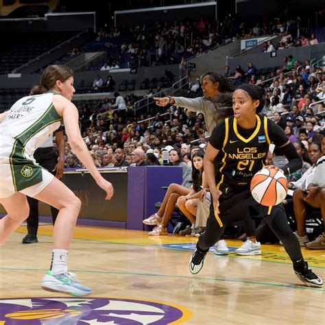 Zia Cooke Stats Height Weight Position Draft Status And More Wnba