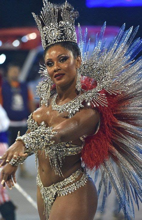 Thousands Of Sexy Samba Dancers Gather For Carnival In Brazil Pics