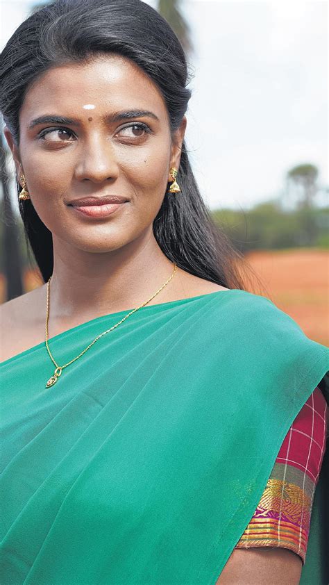 aishwarya rajesh tamilische schauspielerin saree schönheit hd handy hintergrundbild pxfuel