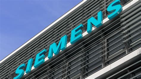 Siemens Neuer Auftrag Neue Personalie Spannung Vor Den Zahlen Der