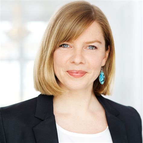 Anja Lindner Sachbearbeiterin Mit Anteiligen Office Management