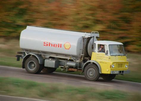 Dodge K500 Shell Tanker Shell Advert Keep Going Well Keep Flickr