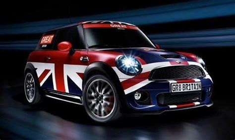 I have had to by a mini car jack as one wasn't supplied with the car and i am going on a trip to the continent and however, that said, it is a good design and is easy to use (unlike many other manufacturers). Uk ... | Mini cooper, Mini cars, Mini driver