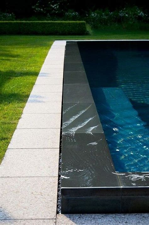 Whether you are repairing an existing pool or installing a new pool, the aquatica pool & spa tile collection provides you with an extensive selection of glass tiles, porcelain and ceramic pool tile as well as decorative glass and stone mosaics. 21+ Amazing Modern Black Tile Design Ideas Swimming Pool ...