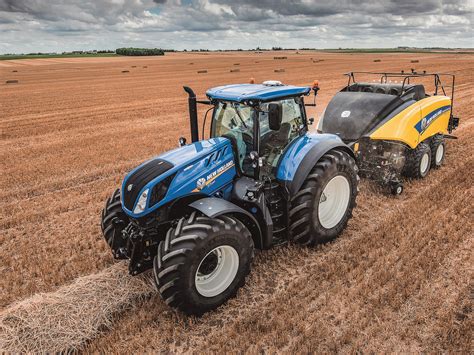 New Holland Tractor Wallpapers Vehicles Hq New Holland Tractor All In