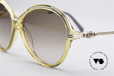 Sunglasses Christian Dior 2251 80s Ladies Shades Vintage Sunglasses