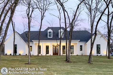 Plan 56441sm Classic Southern House Plan With Balance And Symmetry In