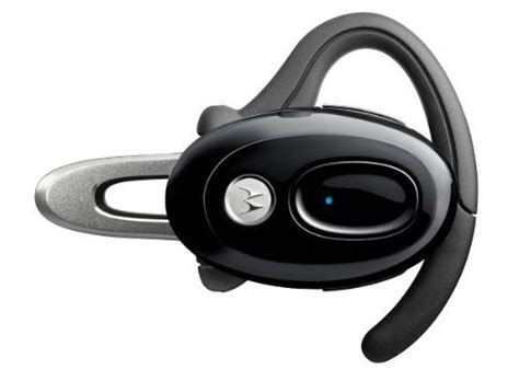 Motorola H720 Black Bluetooth Headset Retail Packaging