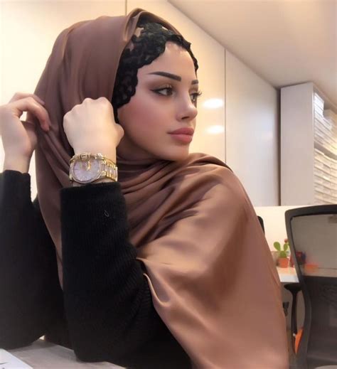 Идея от пользователя Madi на доске Muslim Красивый хиджаб Стиль