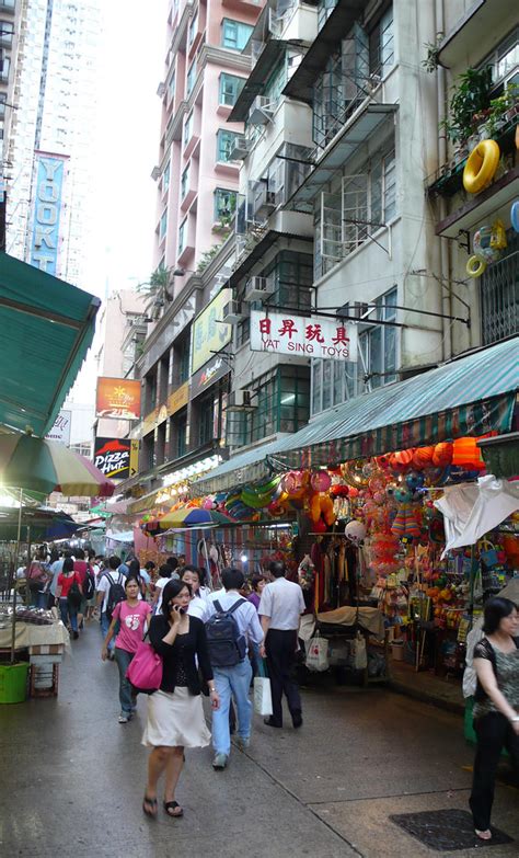 Hong Kong Tai Yuen Street Street Market On Tai Yuen Stre Flickr