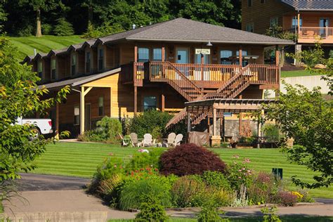 Sojourners Lodge And Log Cabin Suites Ohios Amish Country