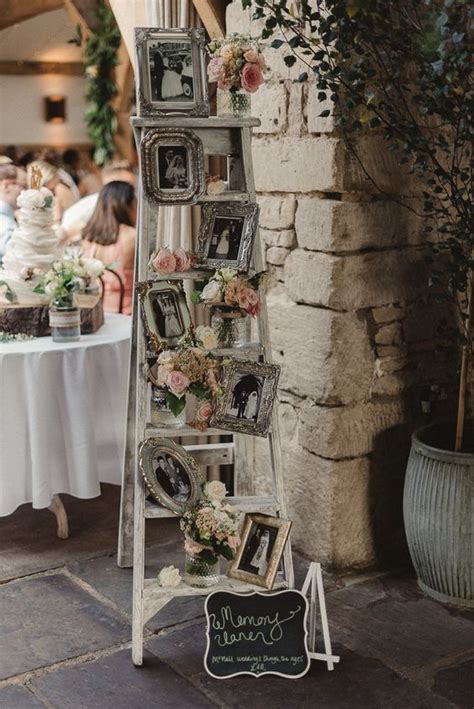 22 Rustic Country Wedding Decoration Ideas With Ladders