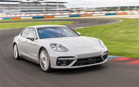 2017 Porsche Panamera Were Driving It This Week The Car Guide