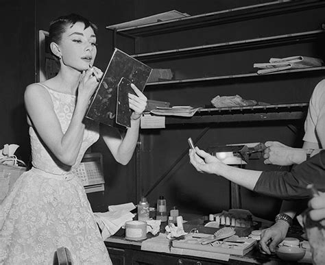 Rare Photos Of Audrey Hepburn That Capture Her Iconic Charm Bored Panda