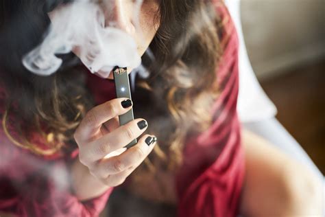 Anvisa mantém proibição da venda de cigarros eletrônicos no Brasil