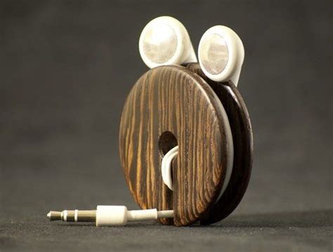 Acoustic Design Earbud Holder Earphone Organizer Wood