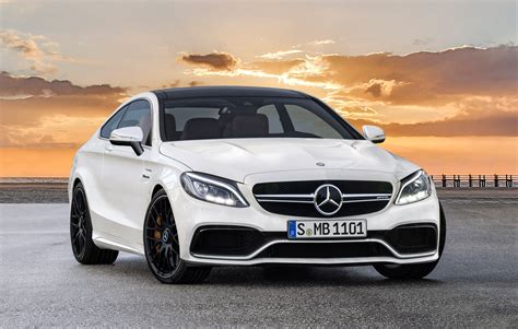 Mercedes Amg C Coup Laat Van Zich Horen