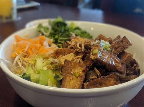 Maybe you would like to learn more about one of these? Le Pho - Restaurant | 5966 Zebulon Rd, Macon, GA 31210, USA