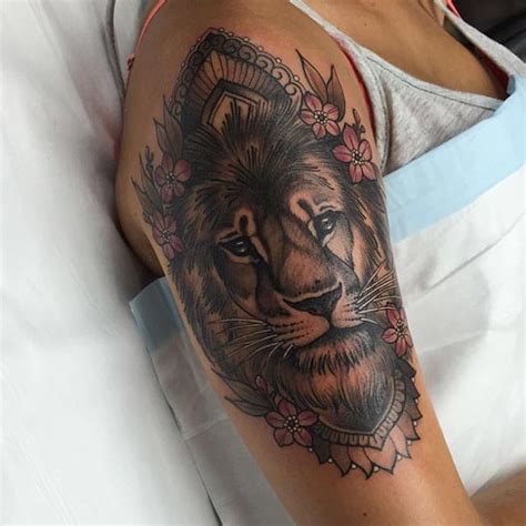 Lion Tattoo On Shoulder Tattoos Lion Shoulder Tattoo Sleeve Tattoos