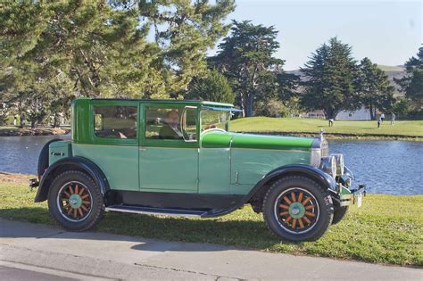 1928 Franklin Victoria Brings Class To The Road