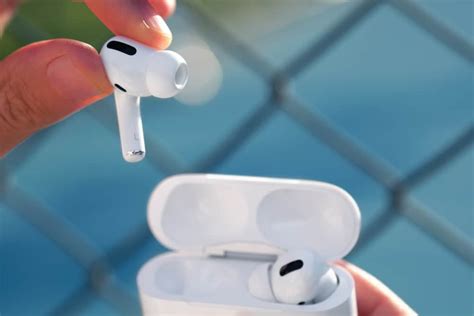 Apple Airpods Vs Airpods Pro Is It Worth Upgrading To The Newer