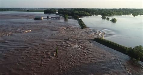Record Floods Breach Levees In Southern States