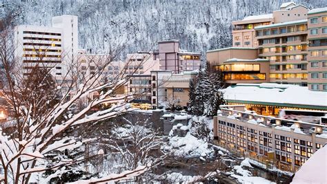定山渓温泉は札幌の奥座敷！北海道の歴史ある名湯を楽しむ観光のポイント skyticket 観光ガイド