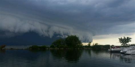Incredible Storm Photos Show Clouds Rolling Into Cleveland Over Lake Erie