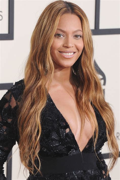 The best thing about modern highlights is that you can. 15 Best Caramel Hair Color Shades - Celebrity Caramel Hair ...