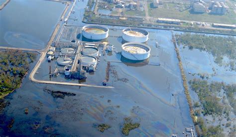 At Least 350 Oil And Chemical Spills Reported In Louisiana Waters After