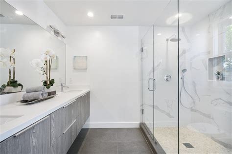 If you're designing your tiny bathroom from scratch (or remodeling), consider a tiny corner sink. Top Bathroom Remodeling Trends in 2020 | Graves ...