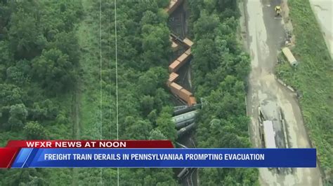 Freight Train Derails In Pennsylvania Prompting Evacuation Youtube