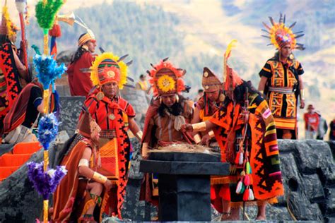 Fiestas Del Inti Raymi Desde Su Cosmovisión Indígena Hasta Atracción
