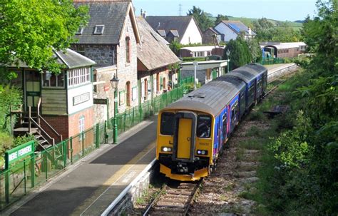 Explore The Tamar Valley Line Between Plymouth And Gunnislake With Its