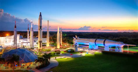Kennedy Space Centers Visitor Complex Offers Outer Space Experience