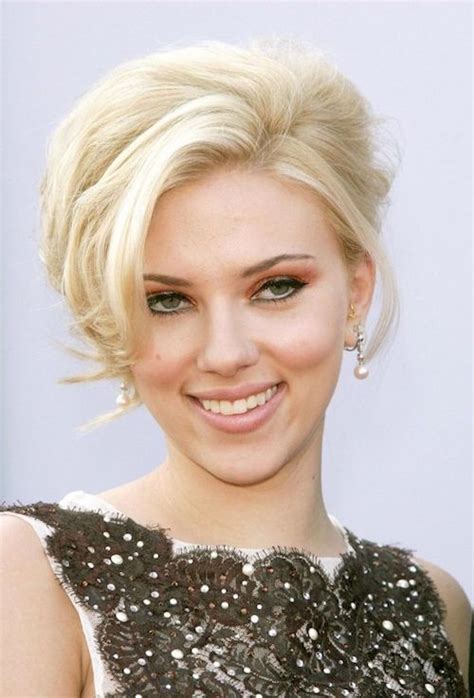 58 Scarlett Johansson Hairstyles Haircuts Youll Love