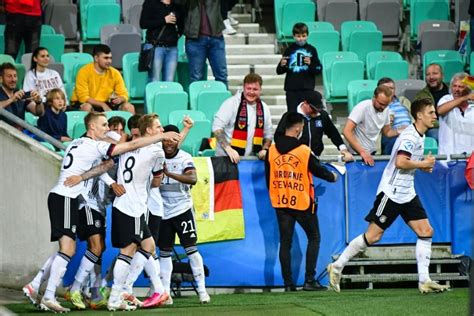 Consiga nuestros pronósticos y sigue el resultado de tus apuestas en directo del partido bielorrusia sub21 vs. Alemanha bate Portugal e é campeã do Europeu Sub-21