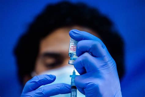 Vaccination Could Allow Us To Reach Herd Immunity By Late Summer