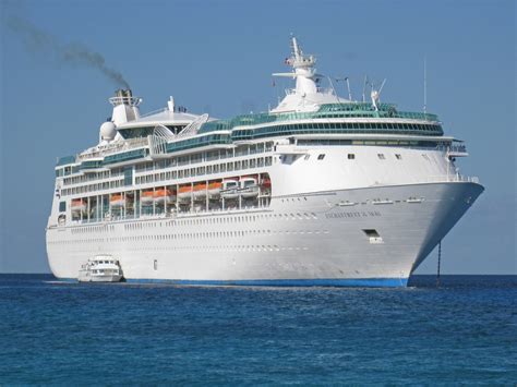 10 Oldest Royal Caribbean Cruise Ships