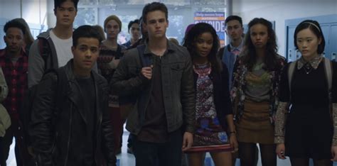The problem is that they don't just add to her story; 13 Reasons Why aura droit à une 4e saison (et ce sera la ...