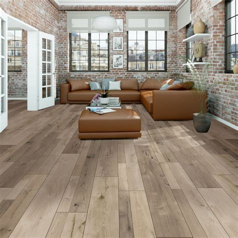 Liberty Floors Multi Plank 8mm Soft Oak Embossed Laminate Flooring