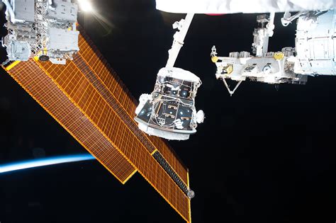 Spacewalkers Install Ida 3 For Spacex And Boeing Iss Ready For