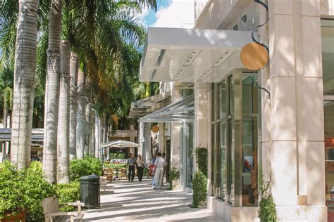 The Best Streets For Shopping In Miami By Holiday Genie