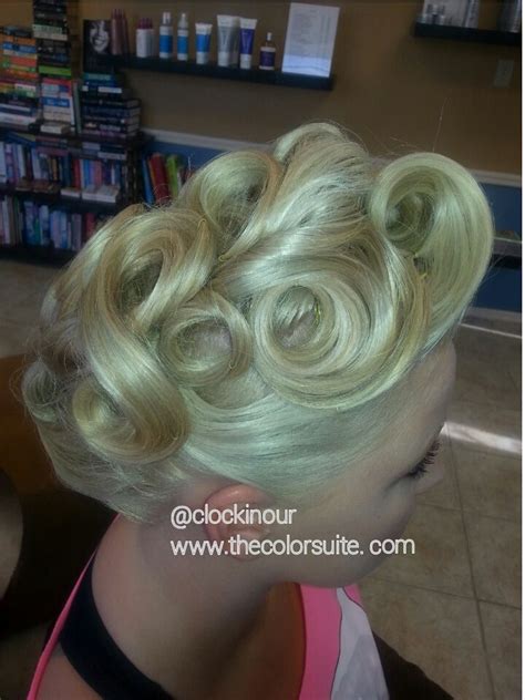 Formal Pincurl Updo Great For Weddings Events Pinup Shoots Etc Bridal Pincurls Hairdo