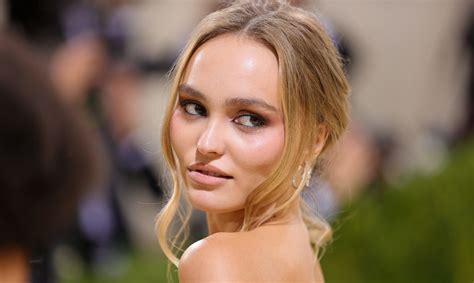 Lily Rose Depp S Beauty Rituals Not Plastic Surgery Is The Secret Behind Her Stunning Looks