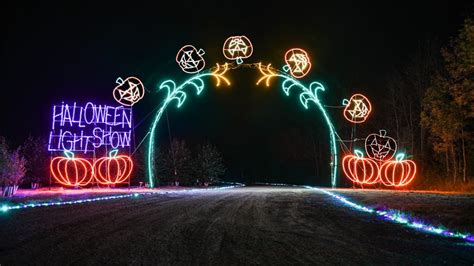 Picture This Halloween Light Show At Lakeland Orchard And Cidery