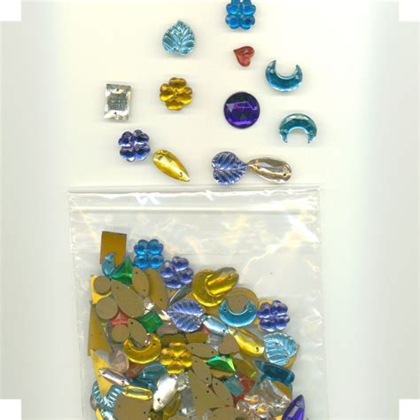 Vintage Glass Jewels Asst Styles And Colors 225 Asst Piecesfree